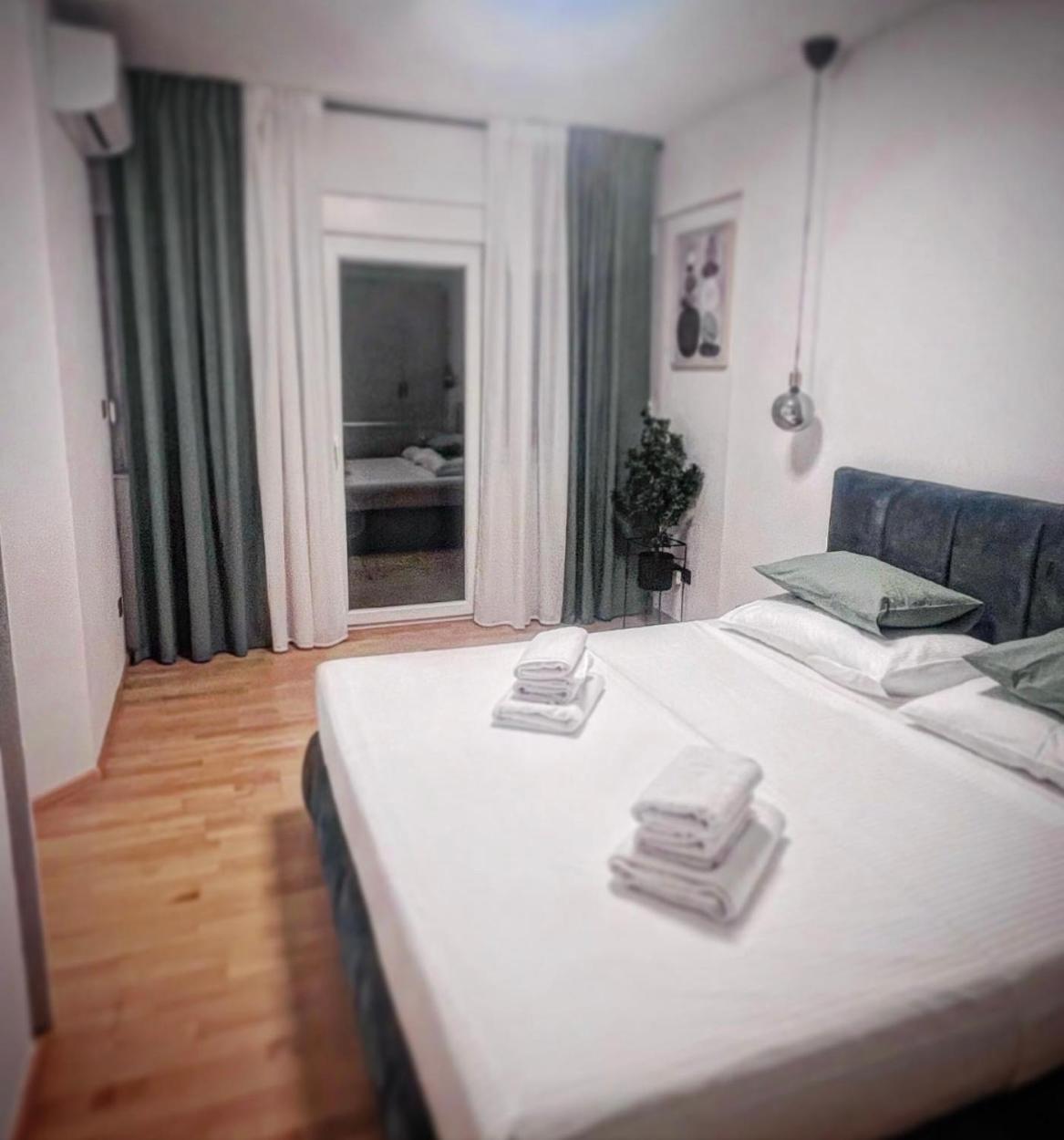 Bova Apartment Trogir Exterior foto